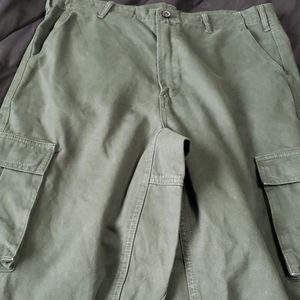 Mossimo Green cargo pants